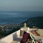 Paradiso Apartment *