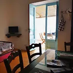 Apartment Paradiso