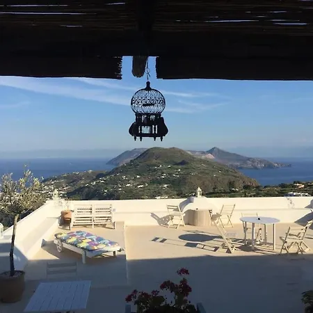 Paradiso アパート