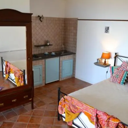 Paradiso アパート