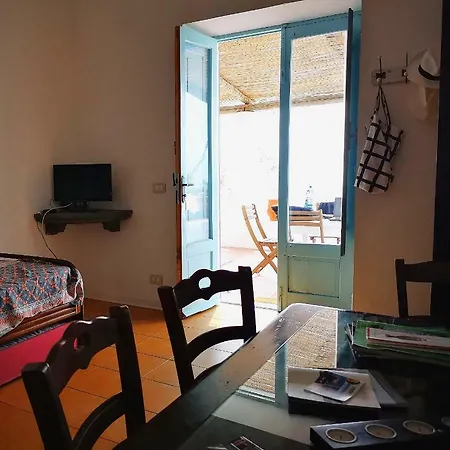 アパート Paradiso