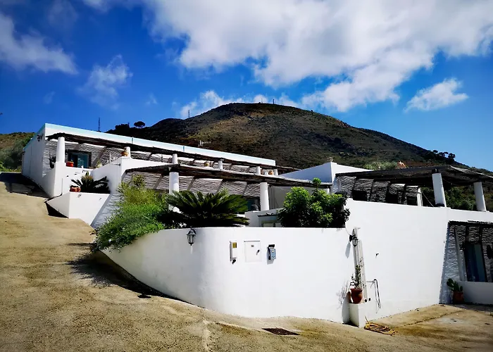 Paradiso Apartment *