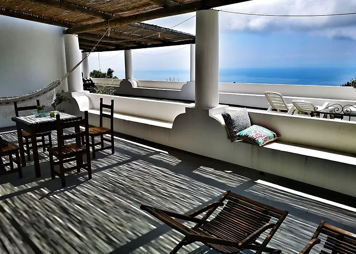 Apartment Paradiso *