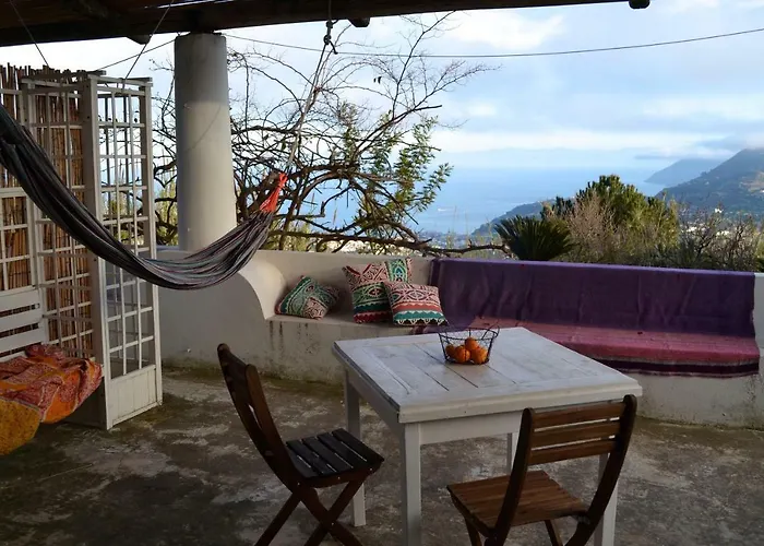 Paradiso Apartment *